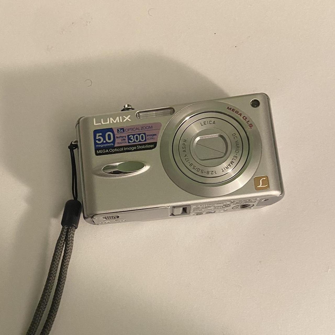panasonic lumix camera does not work and selling... Depop