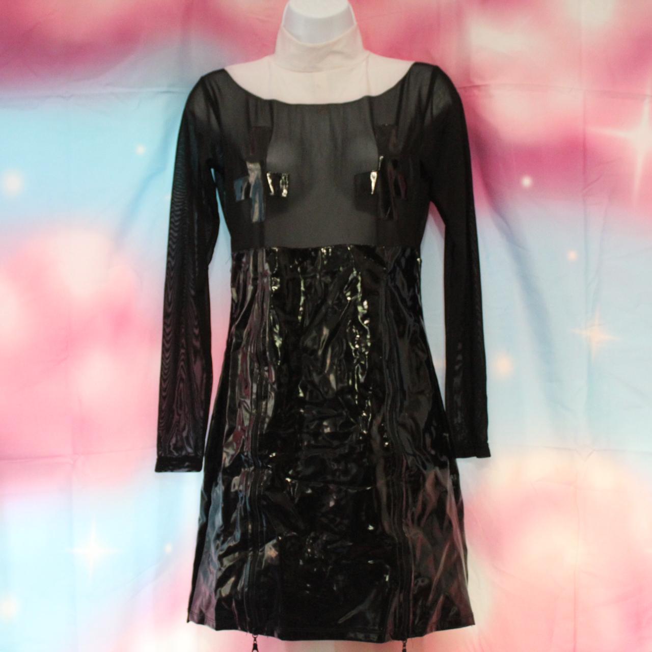 Nun costume from Dolls Kill Size M/L Measurements... Depop