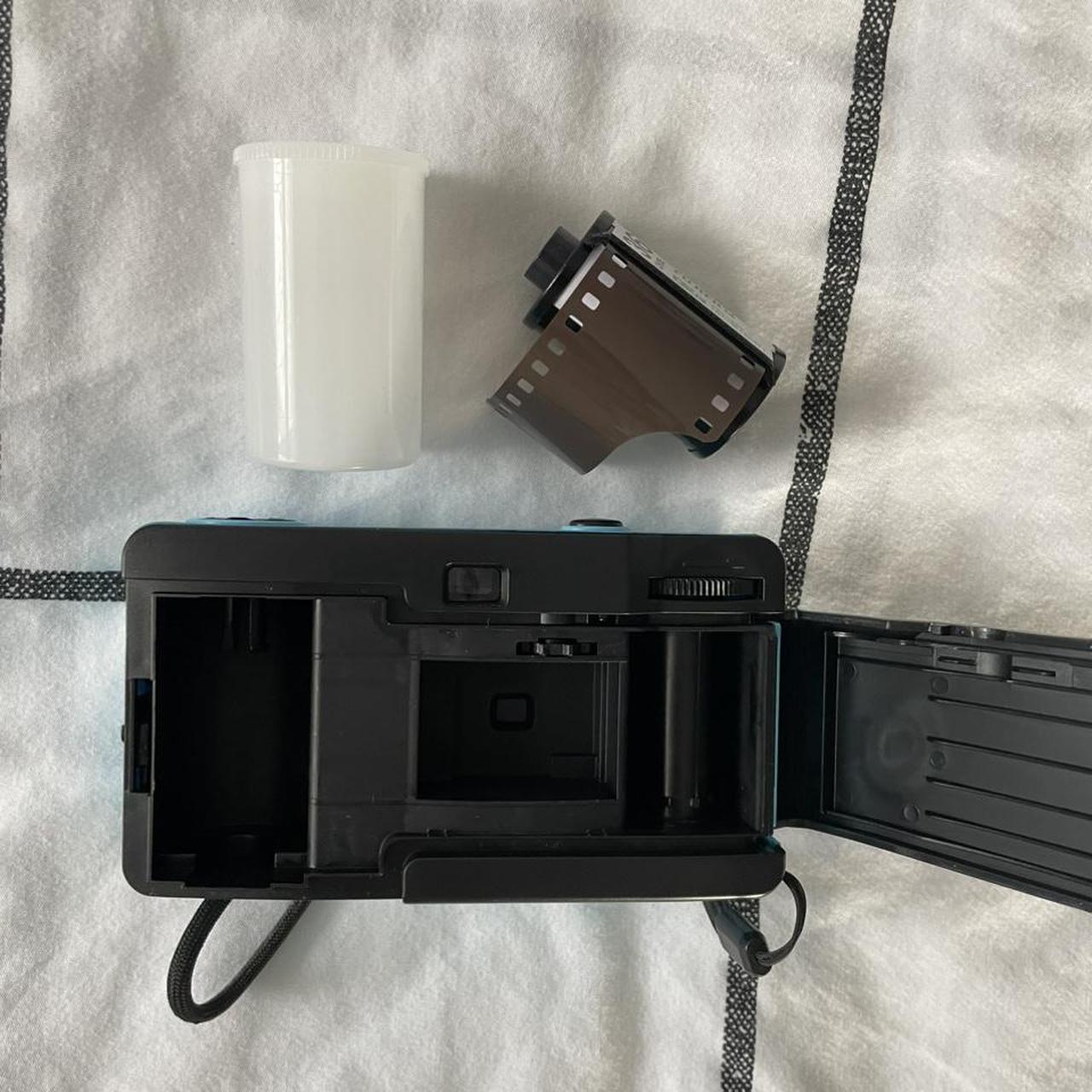 KODAK M35 POINT AND SHOOT FILM CAMERA comes with... Depop