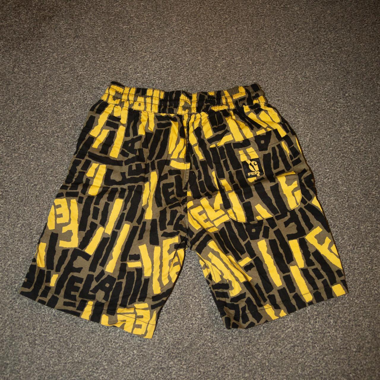 Carhartt WIP x Fela Kuti shorts viscose - Depop