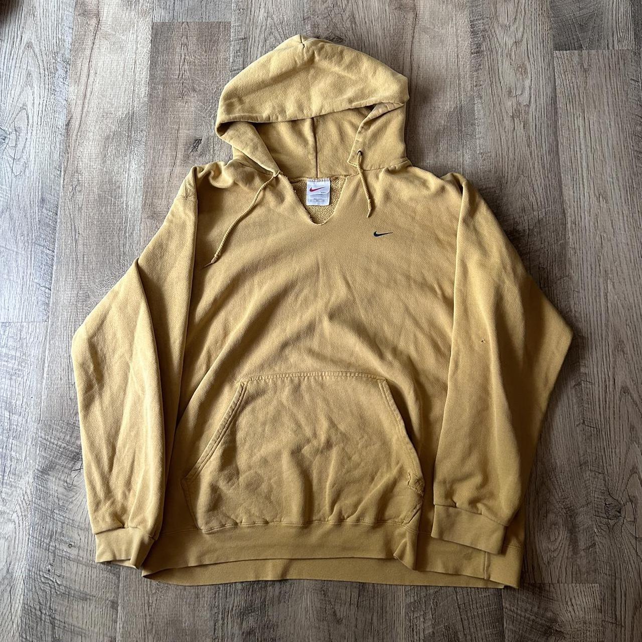 Vintage distressed deals nike hoodie