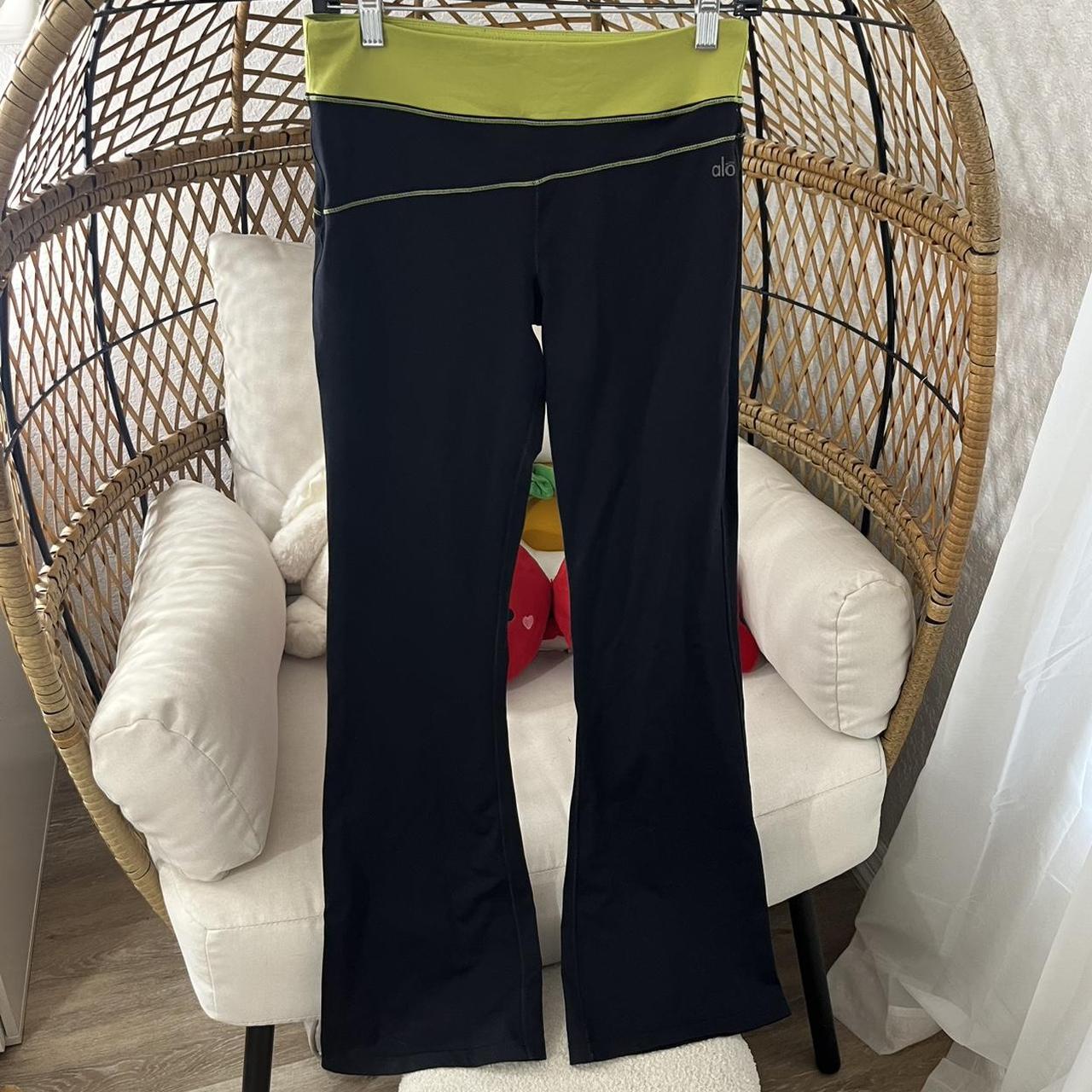 item listed by karymegarzaa