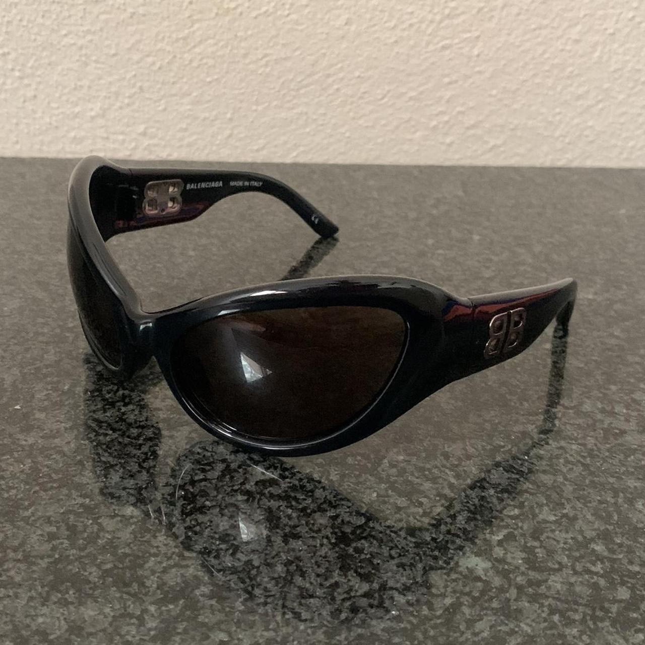 Balenciaga nevermind discount cat sunglasses