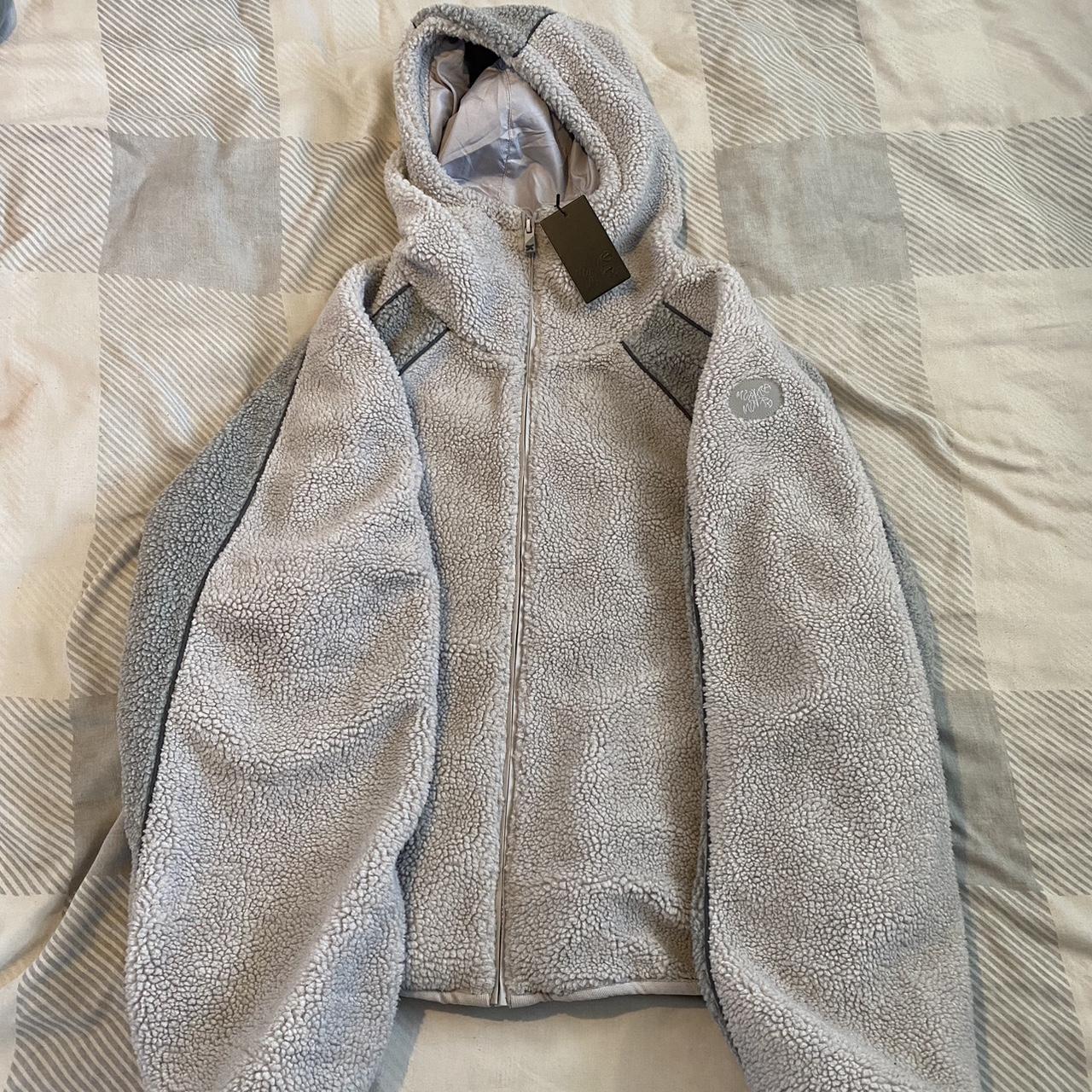 Mertra mertra Yeti Fleece (light grey) Size large... - Depop