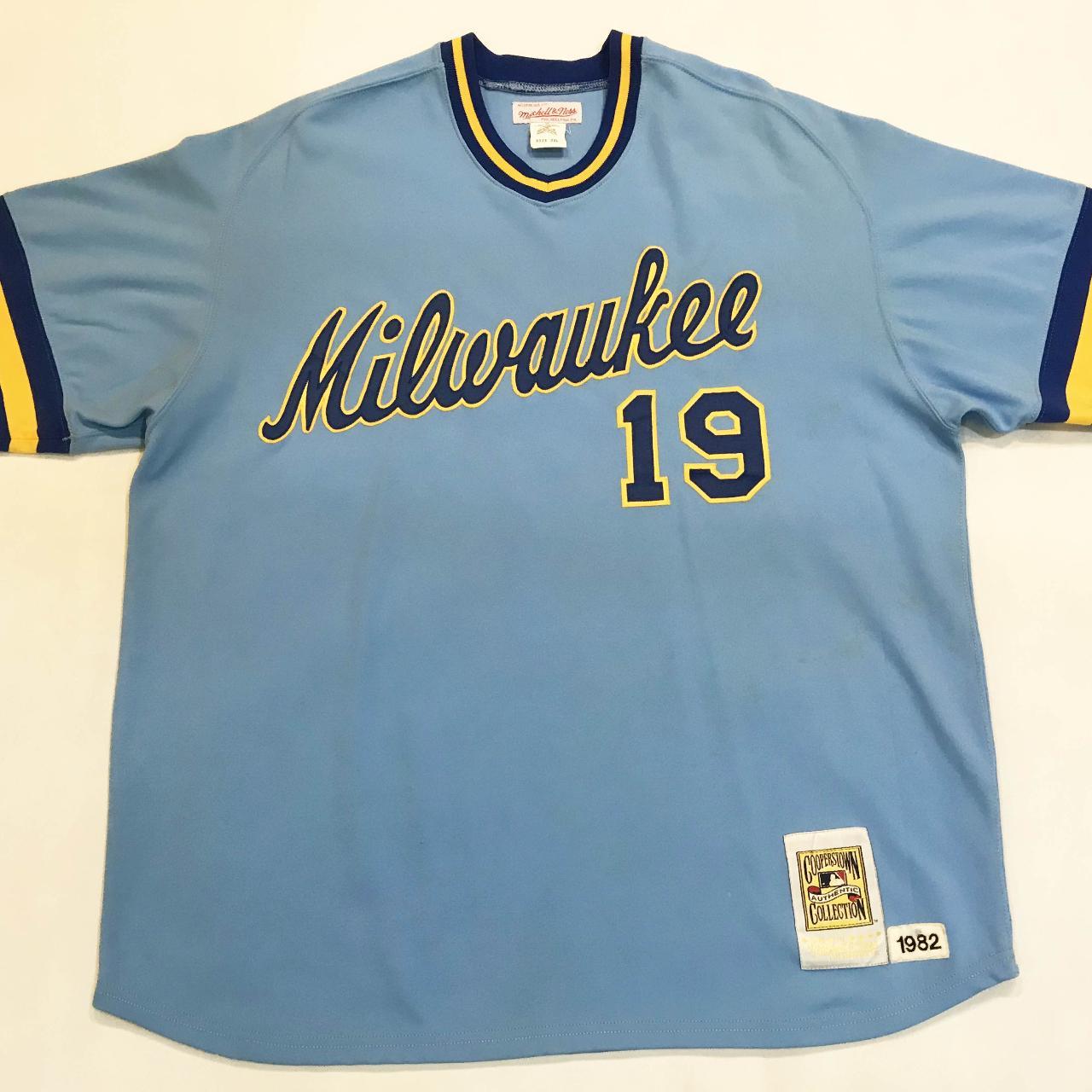 Robin Yount- Mitchell & Ness Throwback Brewers Signed Jersey