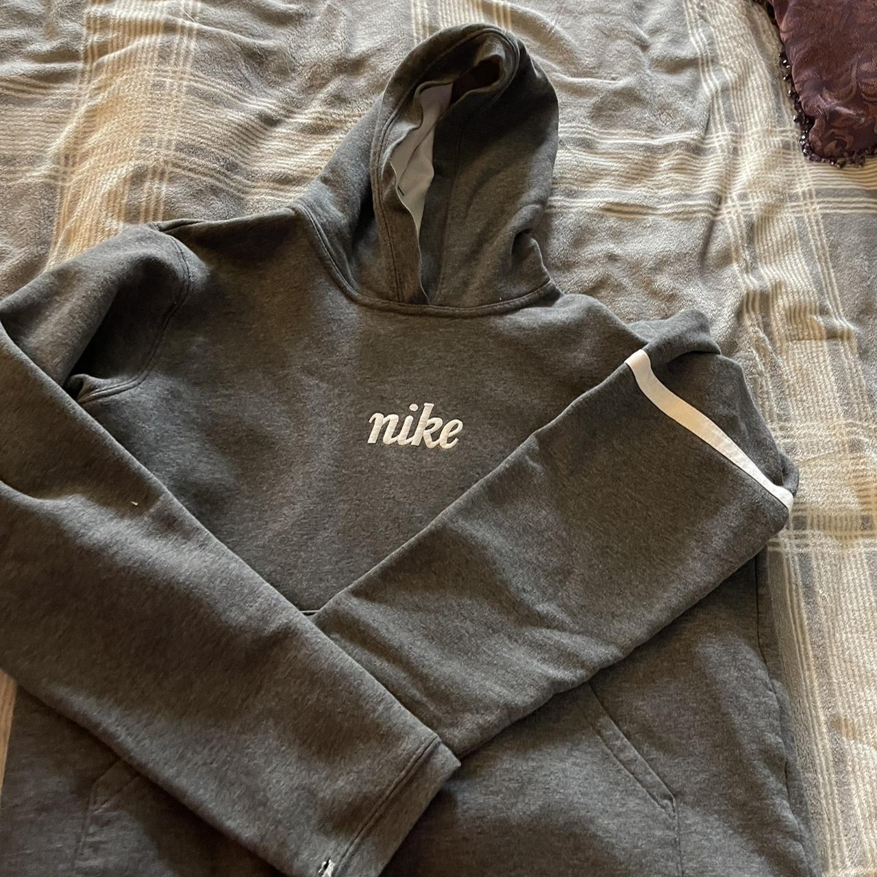 jd sports nike cropped hoodie