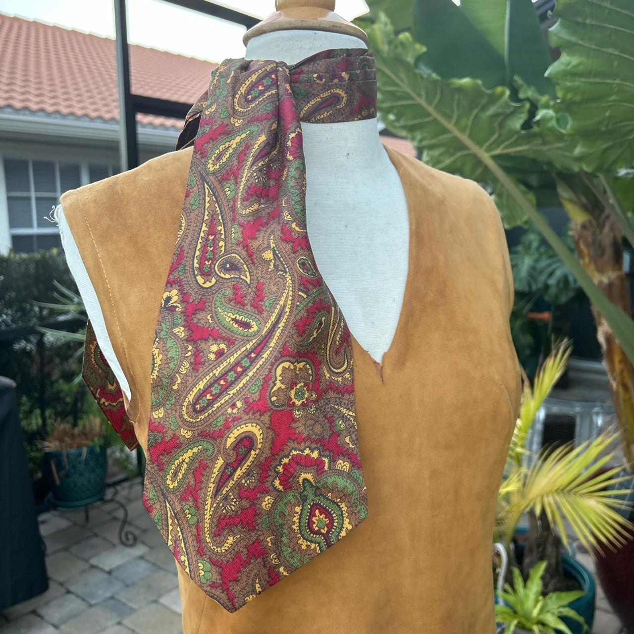 Vintage silk (?) scarf! Not sure of the material - Depop