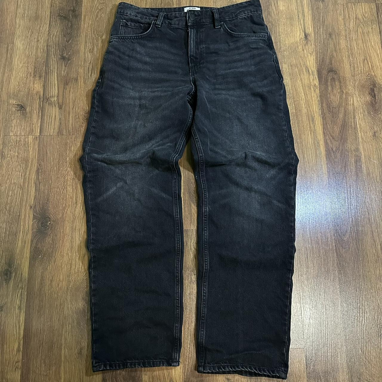 item listed by vntgaris
