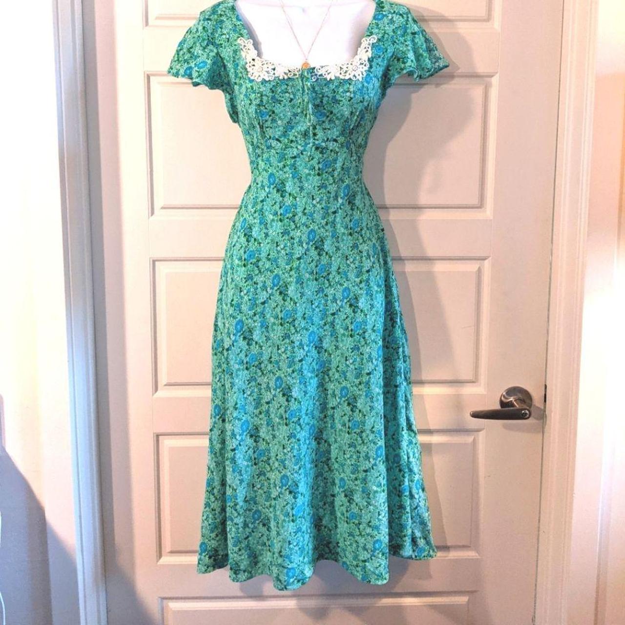 Vintage 90's Coldwater Creek Blue/Green hotsell Floral Dress with Embroidered detail