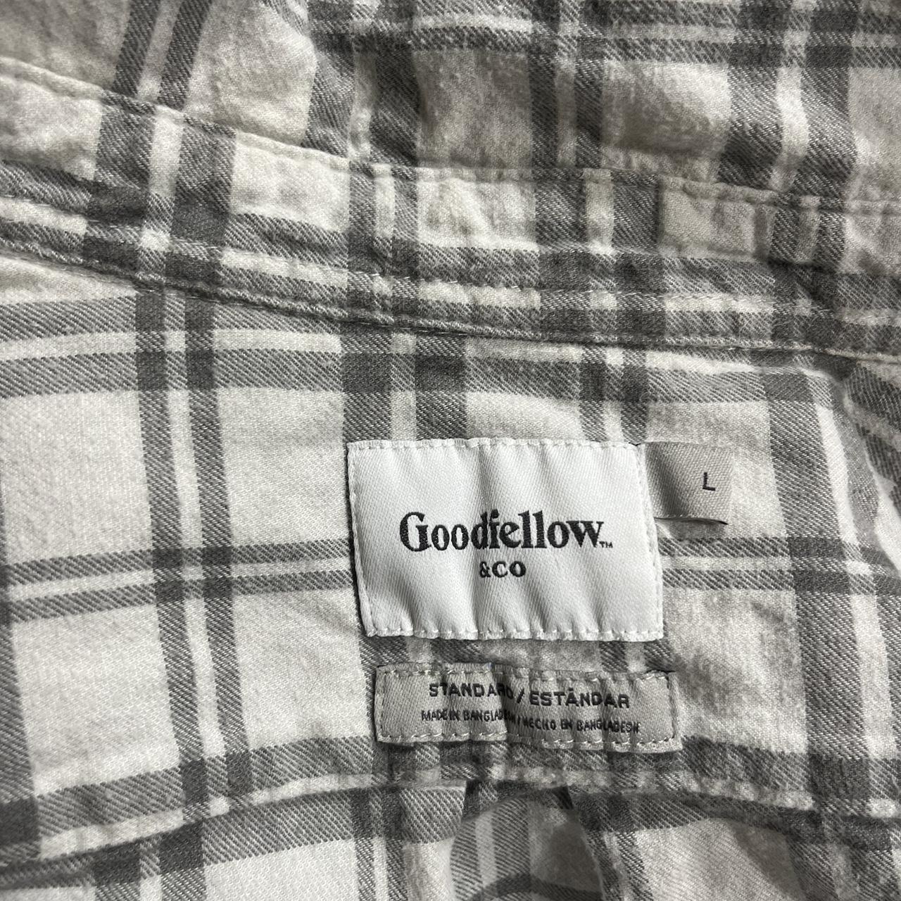 Large grey and white Goodfellow & co flannel It... - Depop