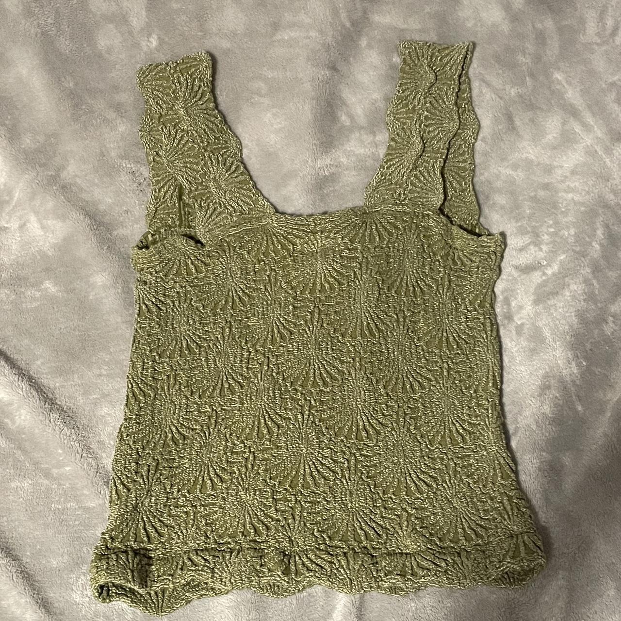 green free people flower tank size xs/s SUPER good Depop green free people flower tank size xs/s SUPER good Depop
