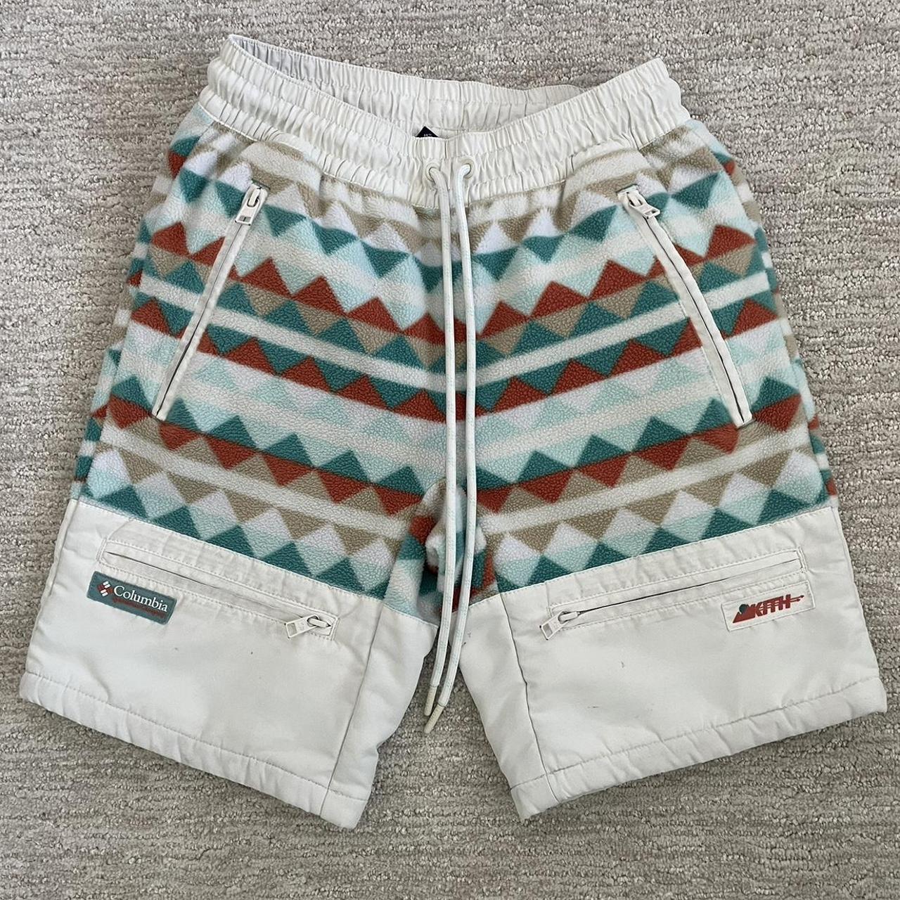 2017 Columbia x Kith fleece technical shorts with 6... - Depop