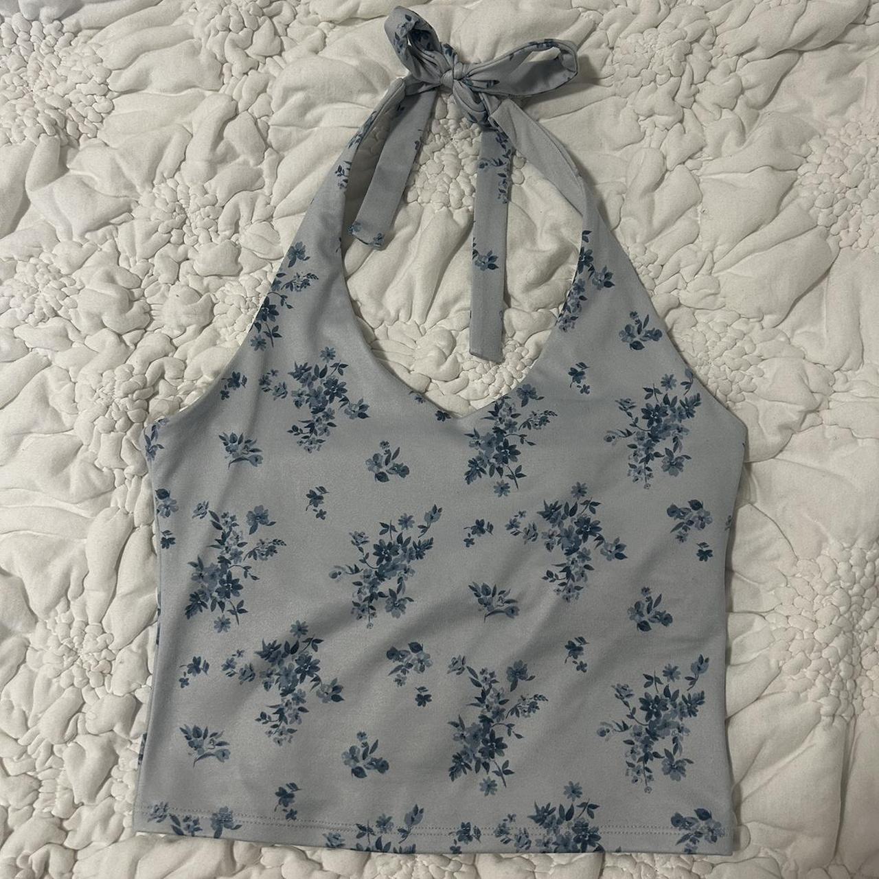 HOLLISTER blue floral halter tank, • fits xs-s,