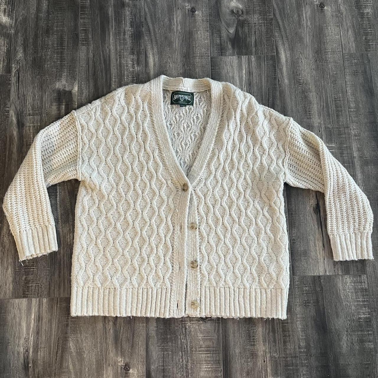 American Eagle Women's Cream Cardigan | Depop