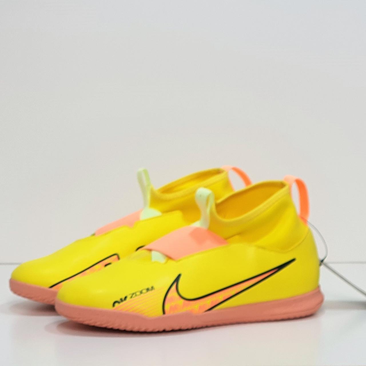 nike mercurial laceless