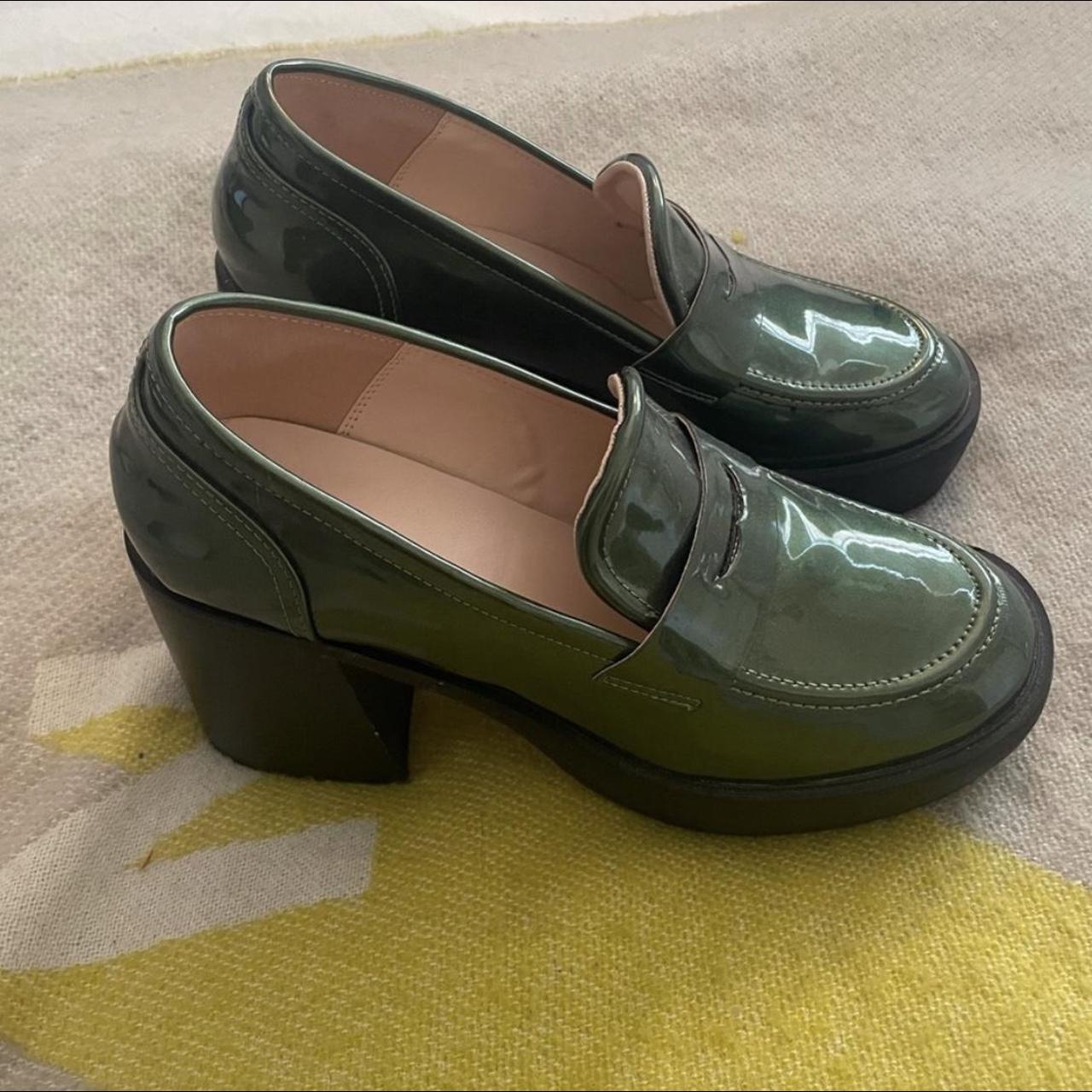Raid Women's Green Loafers Depop
