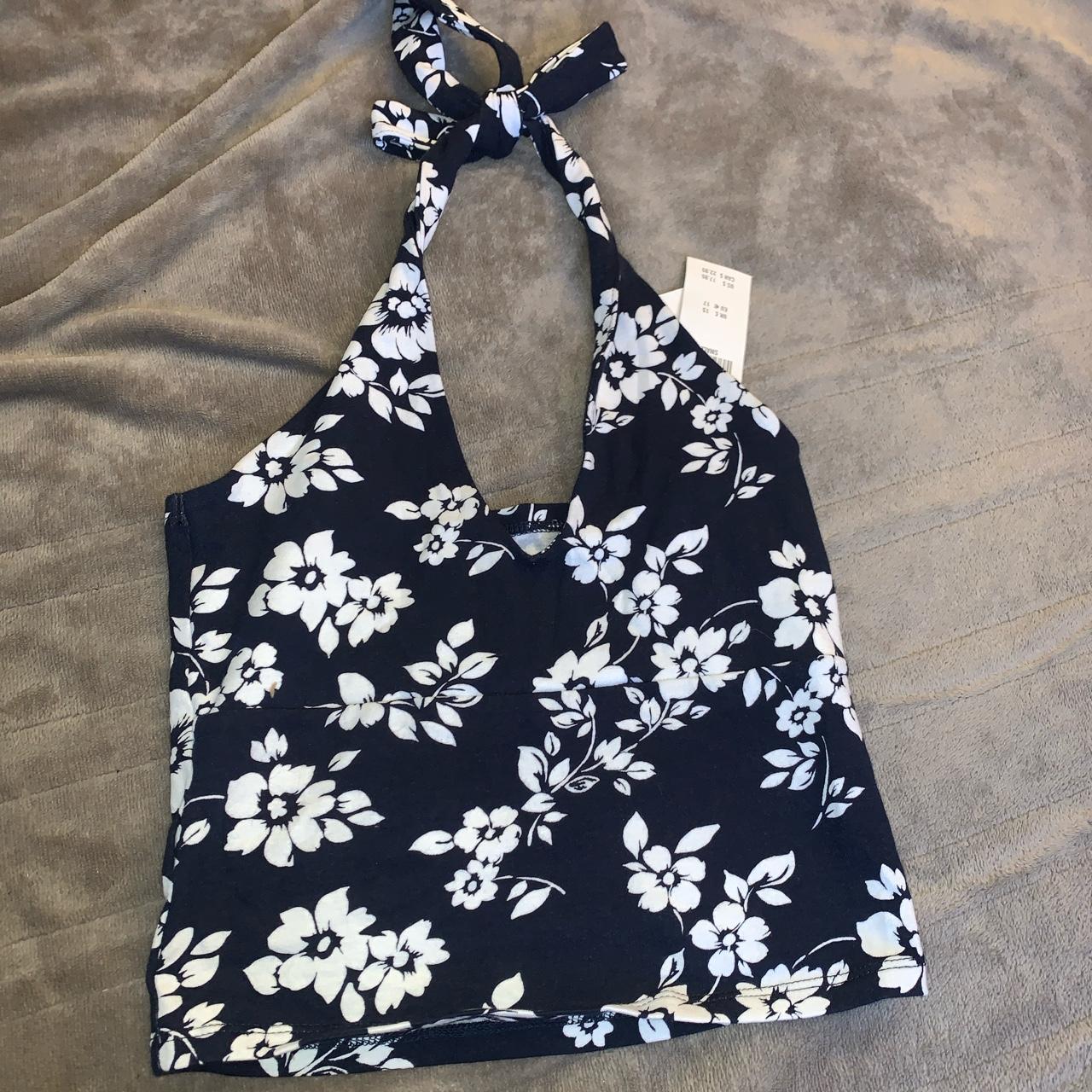 Hollister floral halter top, new with tag - Depop