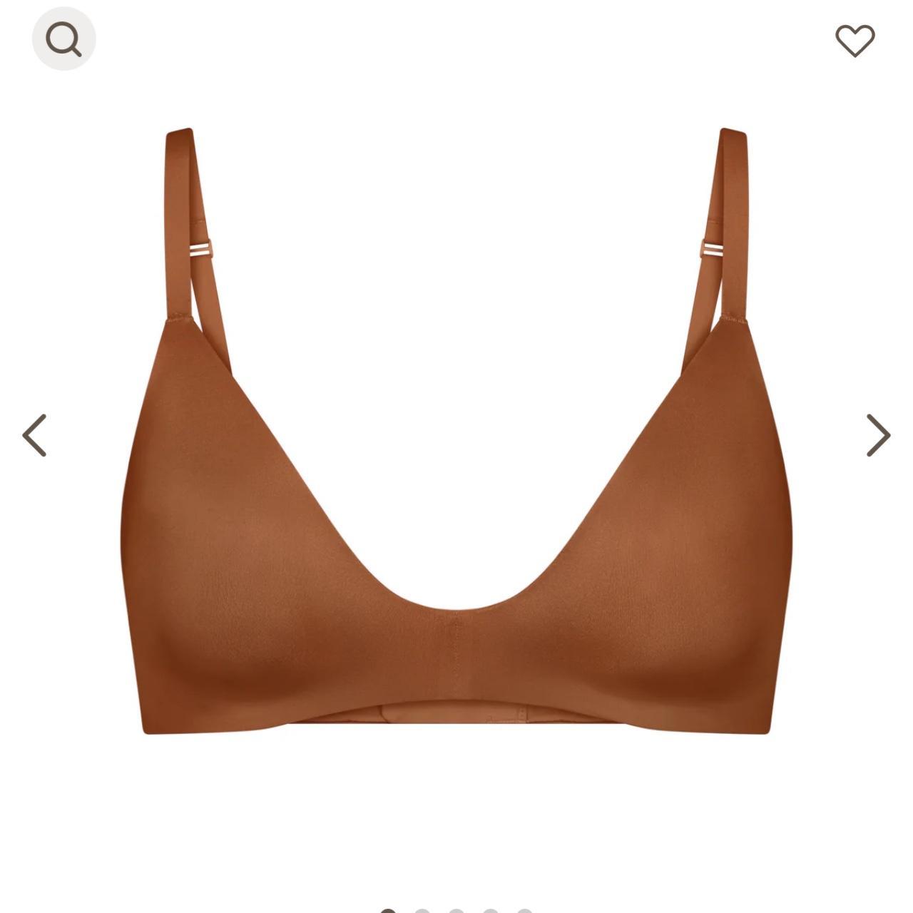 item listed by ktrivz