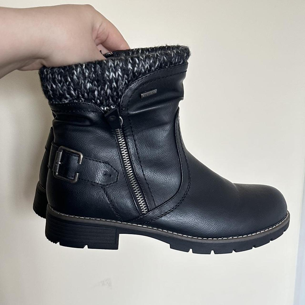 perfect winter autumn ankle boots from Pavers in a