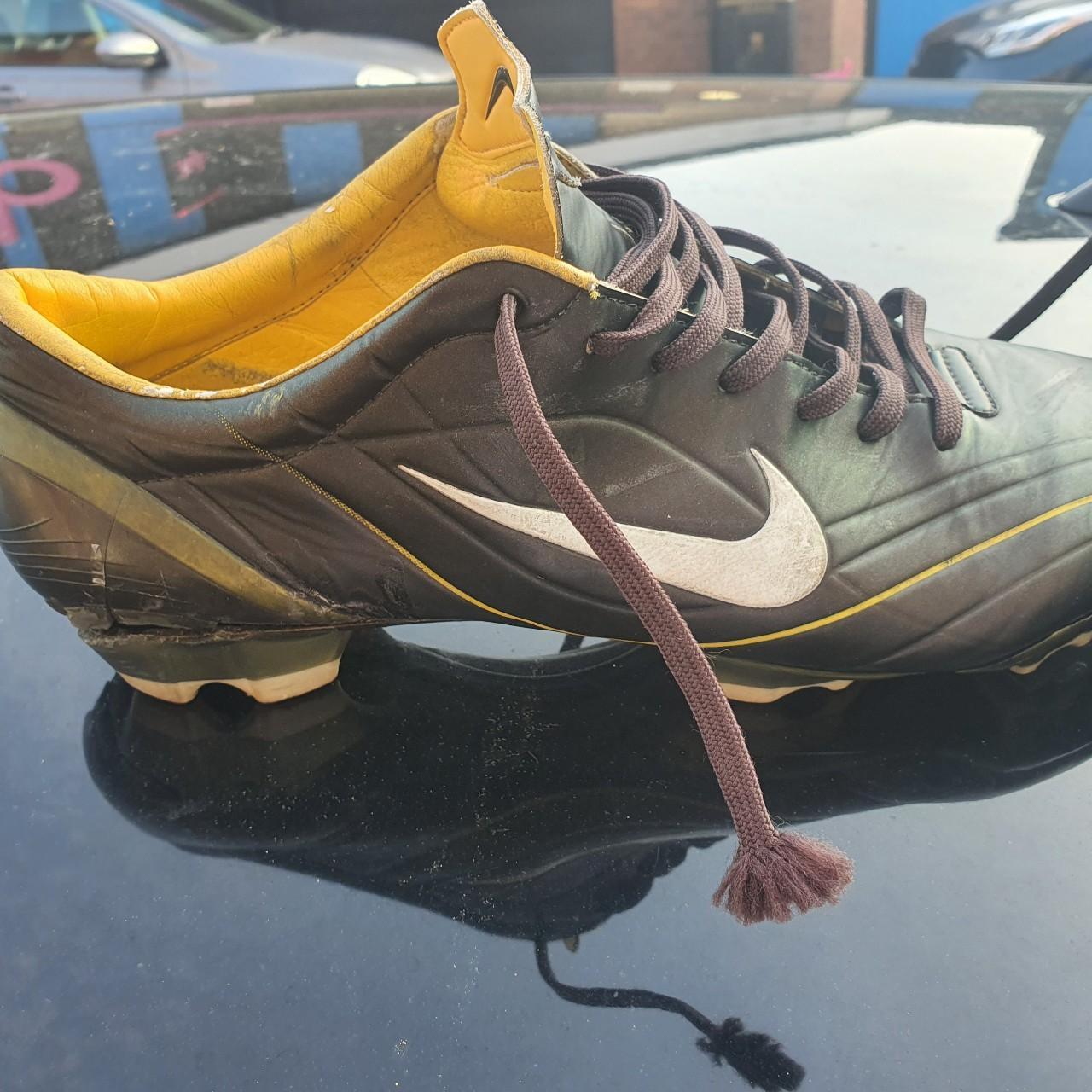 r9 nike