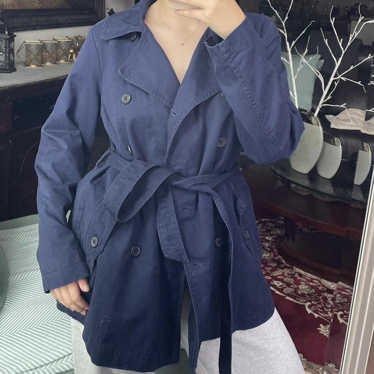 Gently Used Gap Belted Classic Trench Coat Jacket...