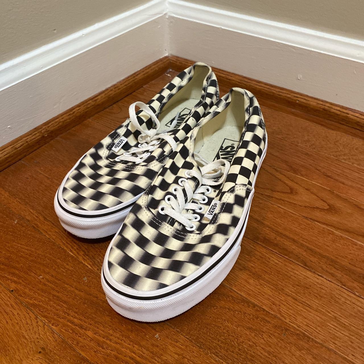 Checkered hotsell vans trainers