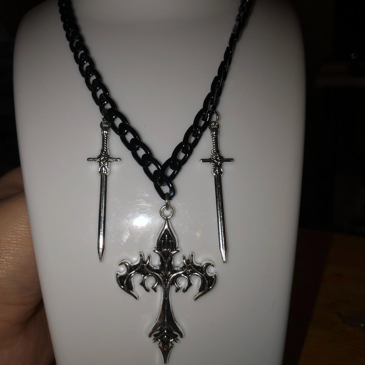 item listed by iheartstarr_