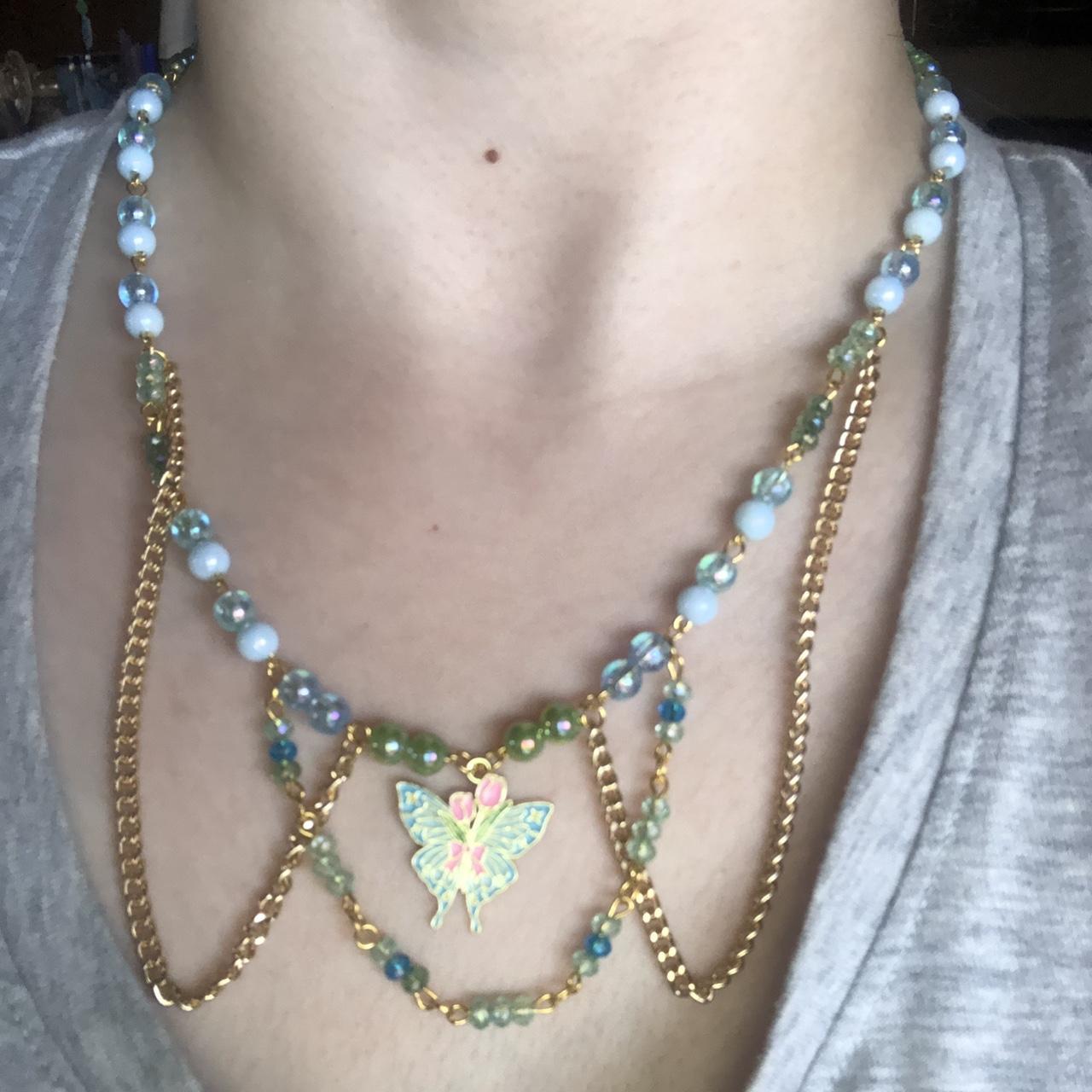 item listed by iheartstarr_