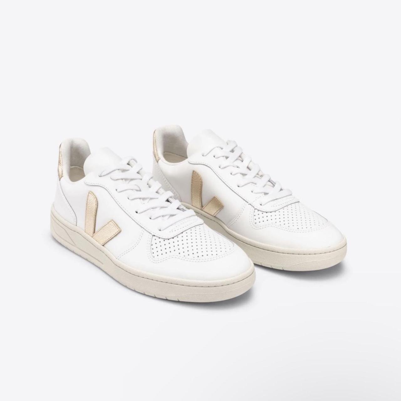 item listed by celestialxshoes