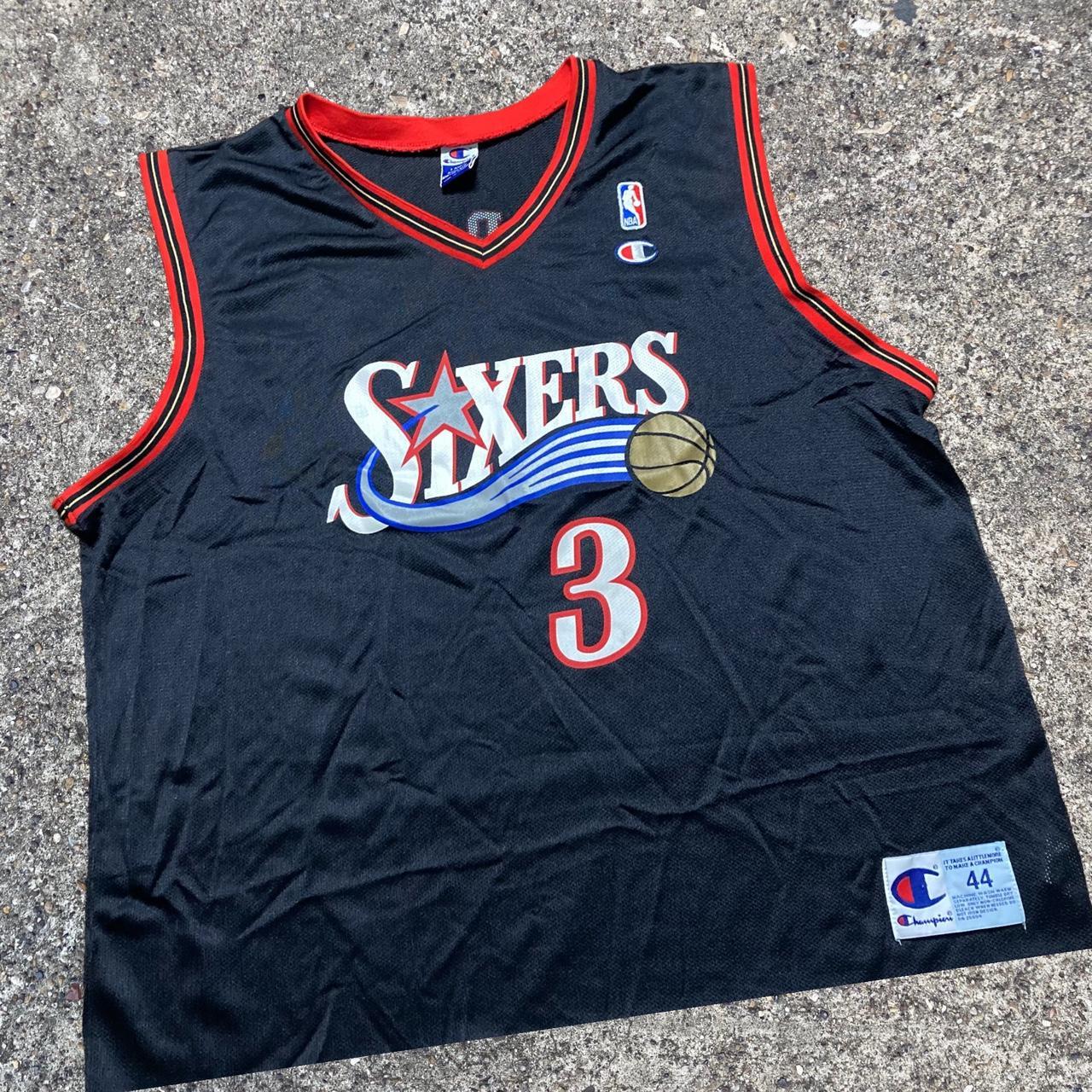 NBA Men's T-shirt Black/Multi XL – Vintage Champion