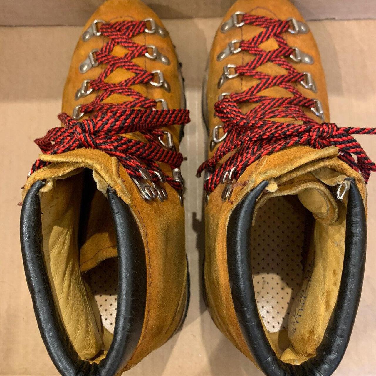 vasque hiking boots mens