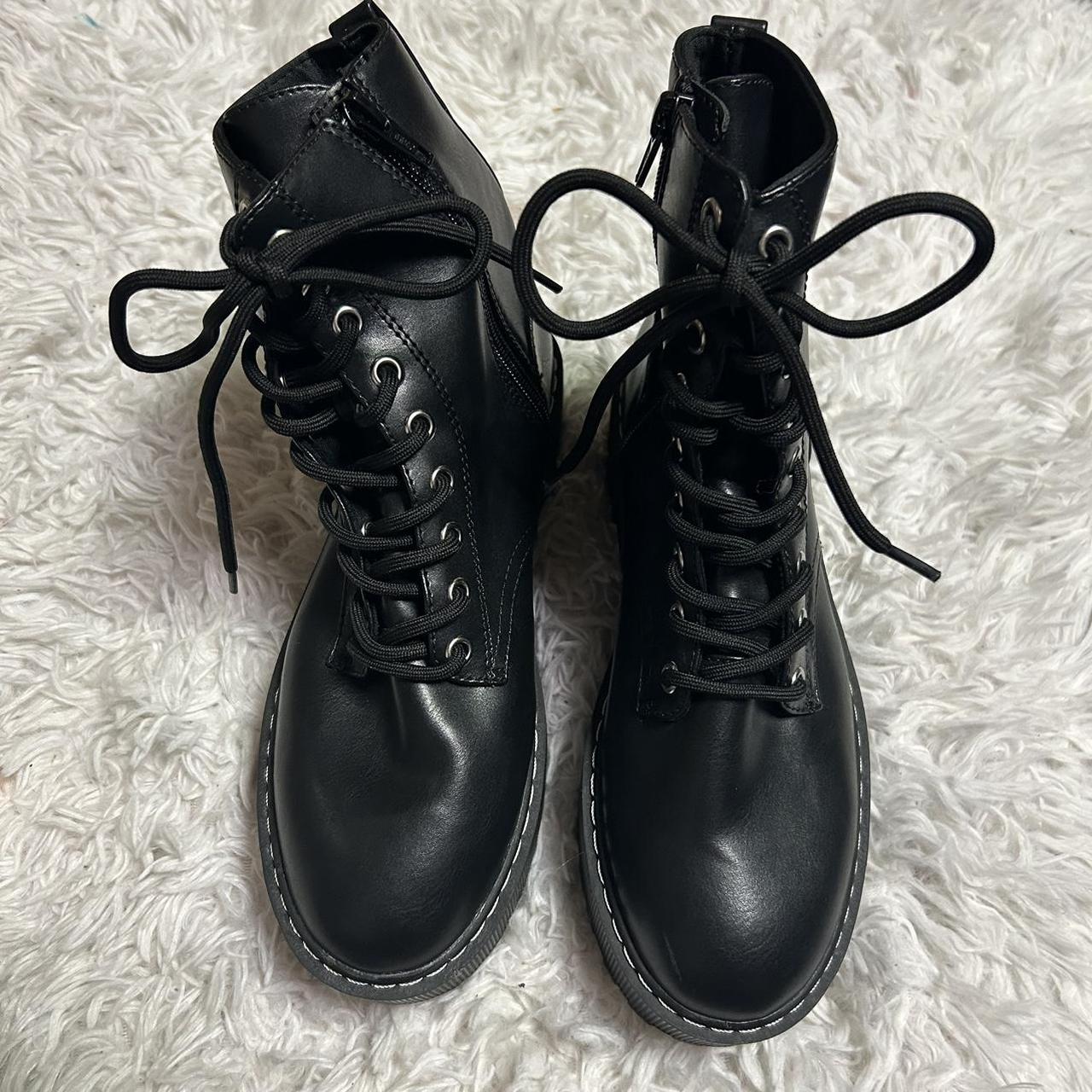 H&m divided hot sale platform boots