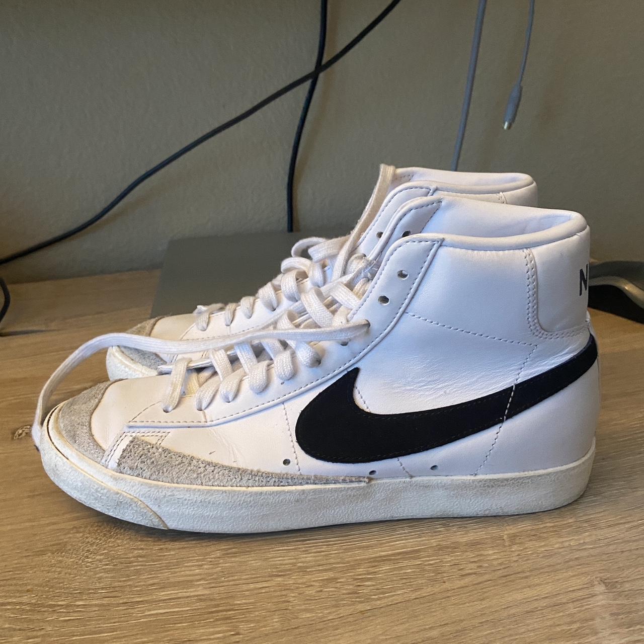 Used nike blazer mid 77