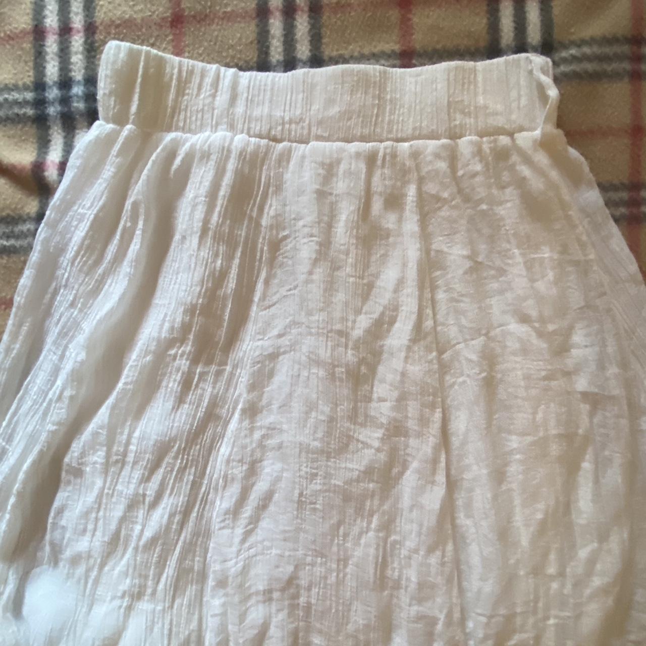 Vintage rivers white flowing skirt - Depop