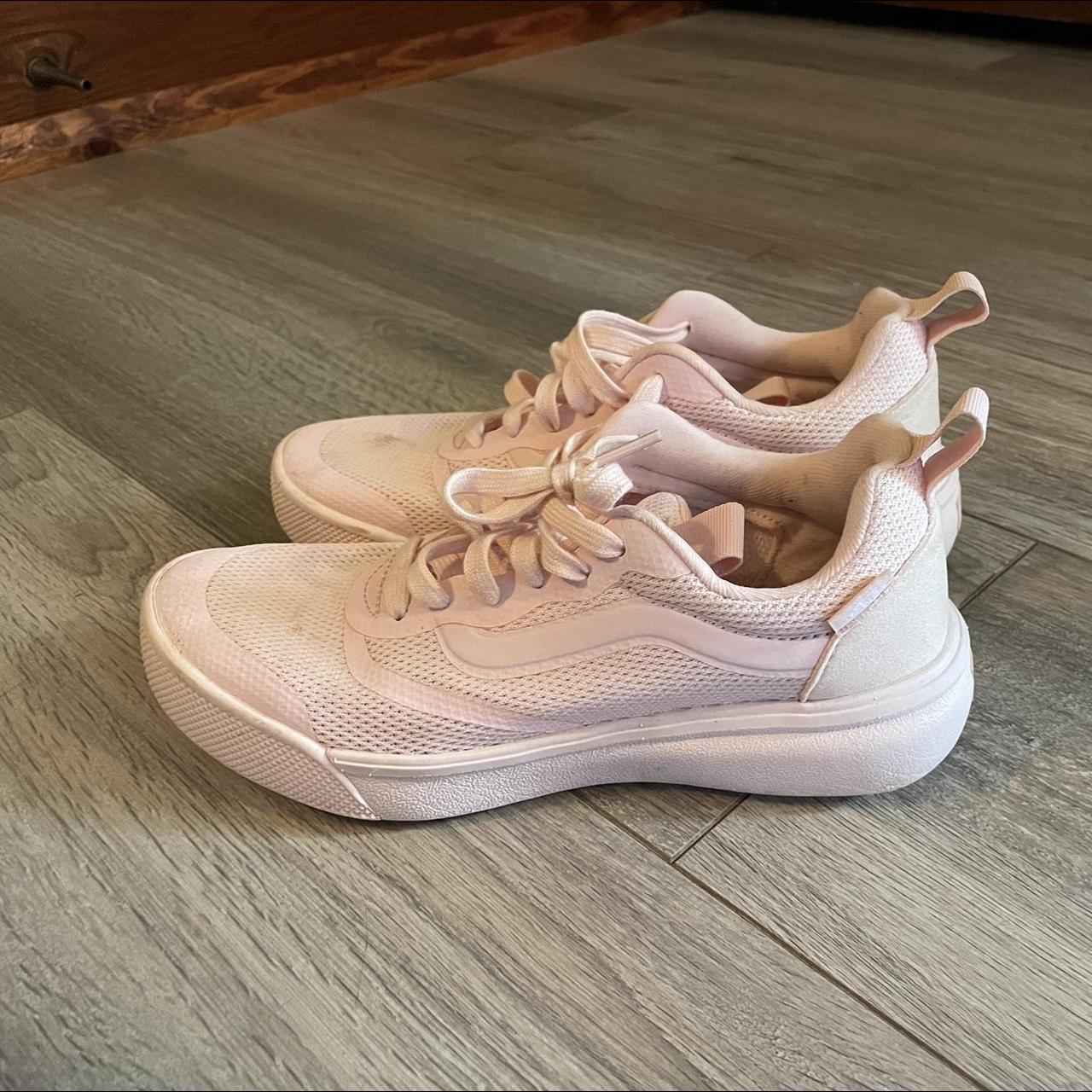 Cute pastel outlet vans