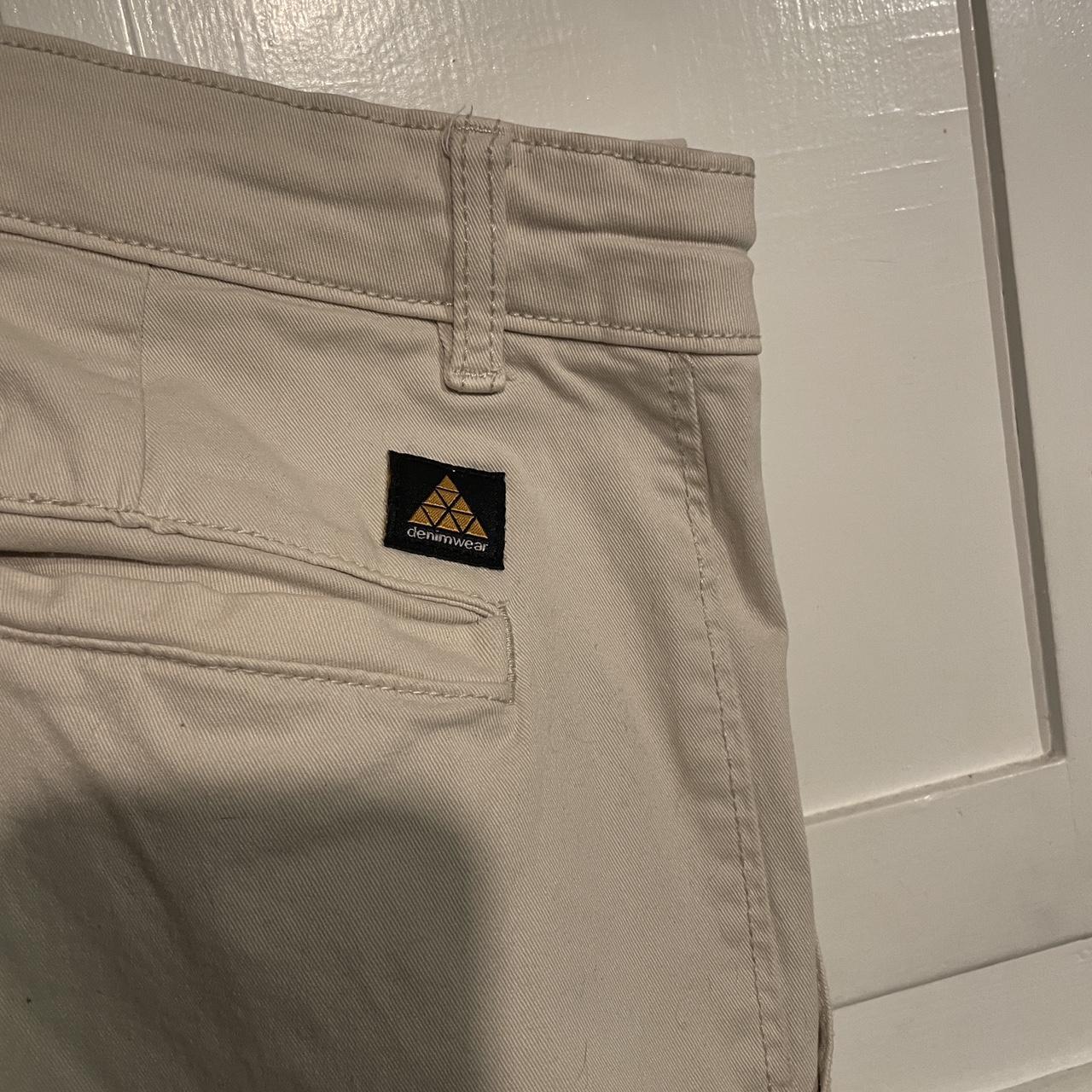 Beige/light tan Zara cargo pants - Depop