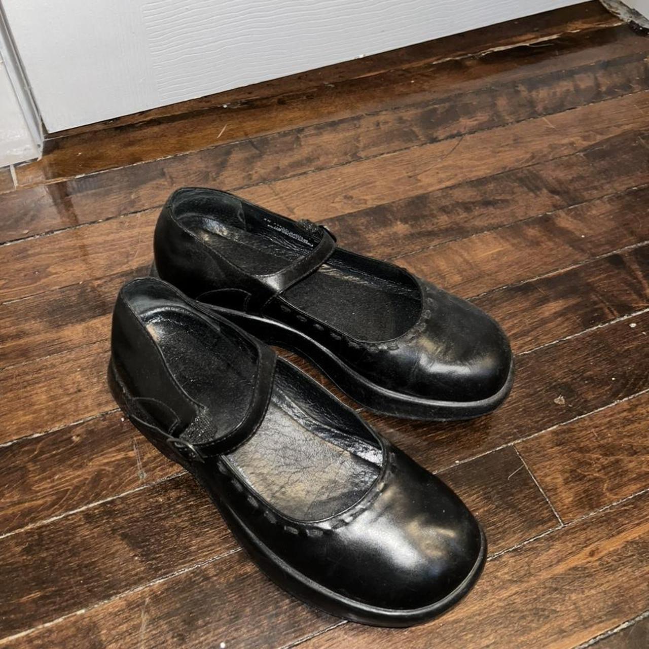 dansko women's tie shoes