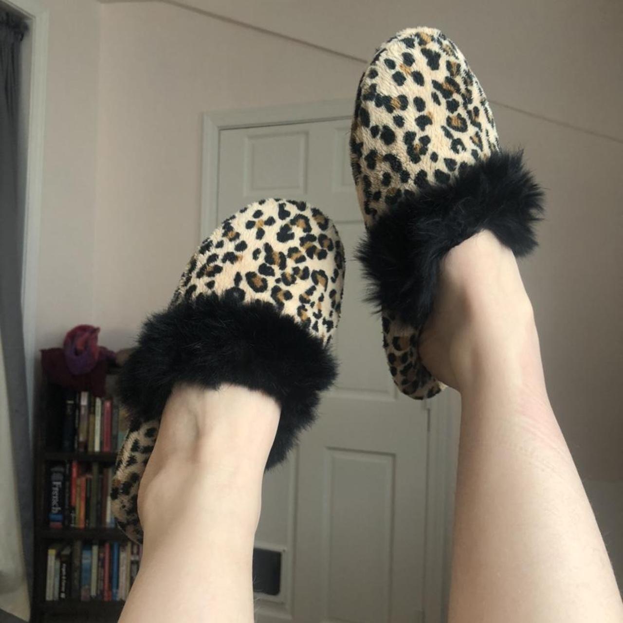 Cheetah print house discount slippers