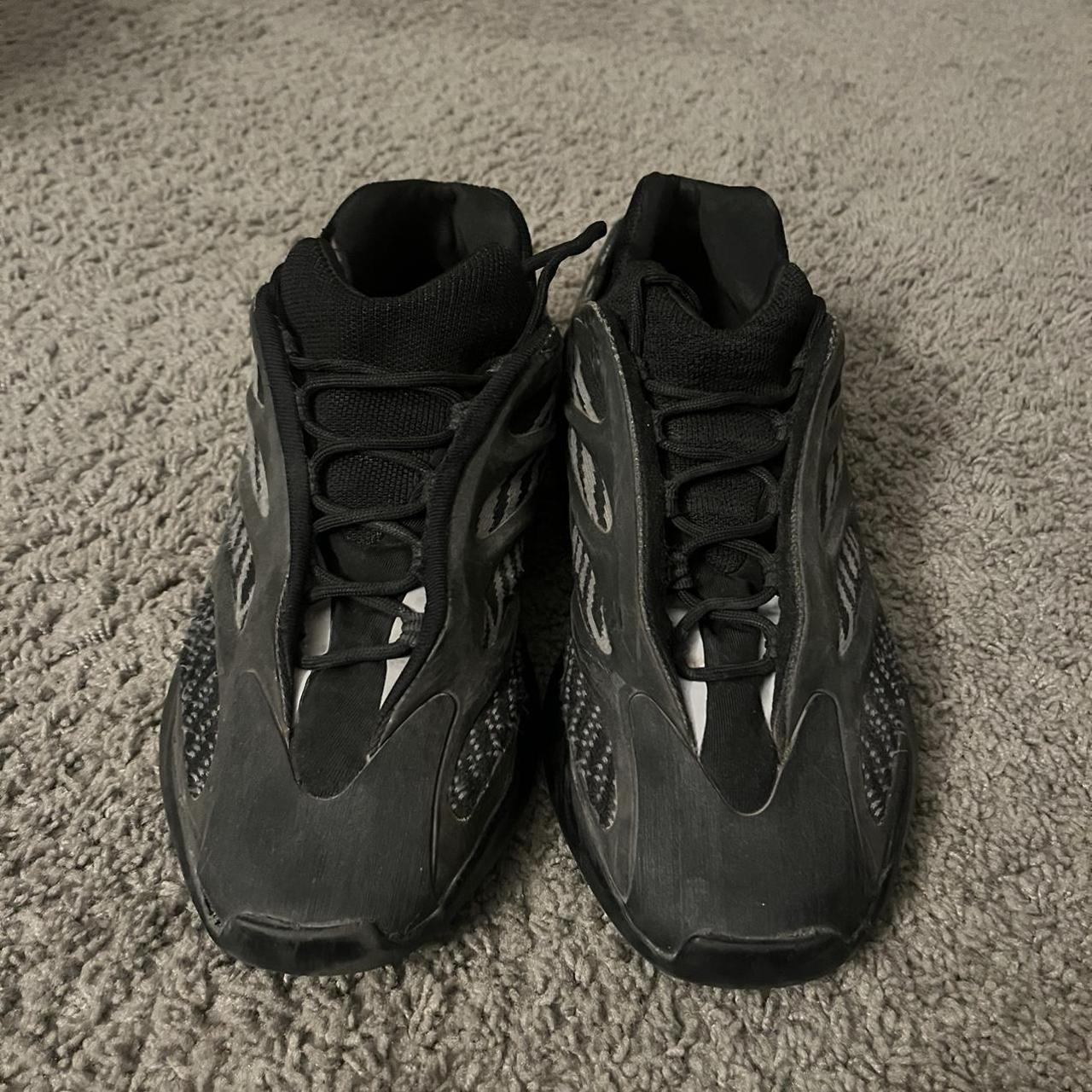 Yeezy 700 V3 Black Mens 10 Great condition - Depop