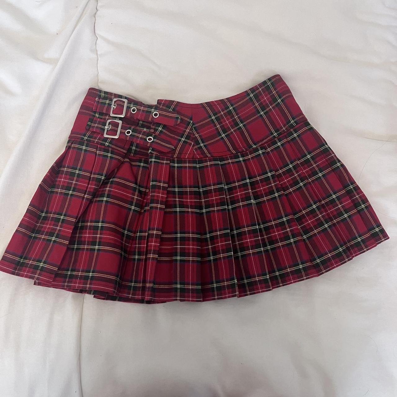 Mini skirt’s checkered plait Message before buying - Depop