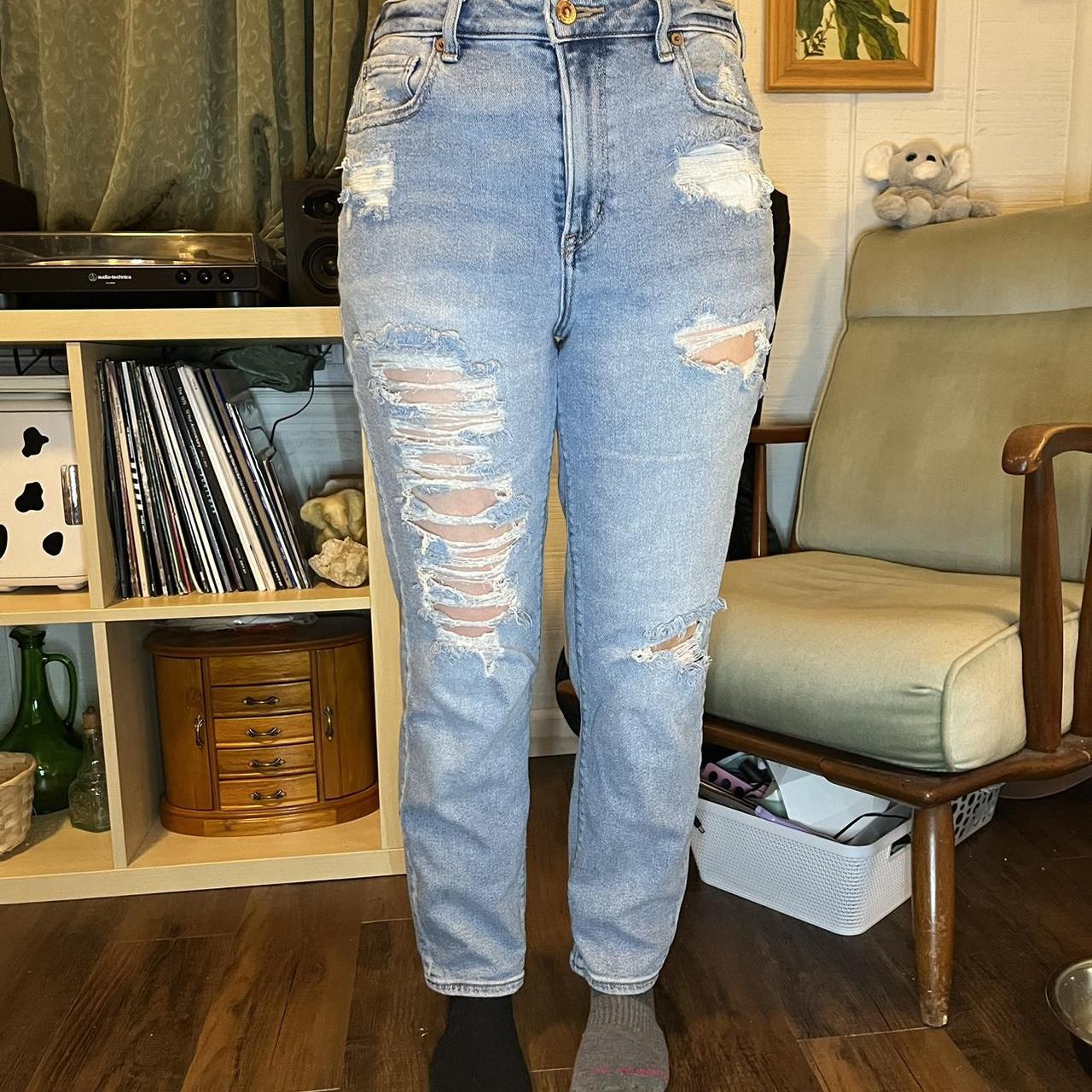 American eagle distressed jeans Super flattering sad... Depop