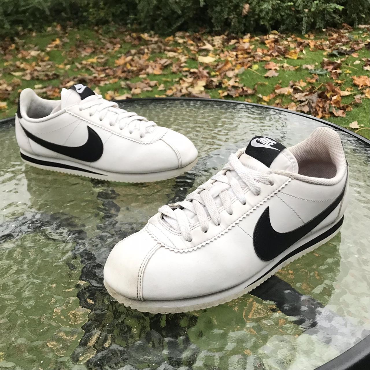 womens white leather nike trainers
