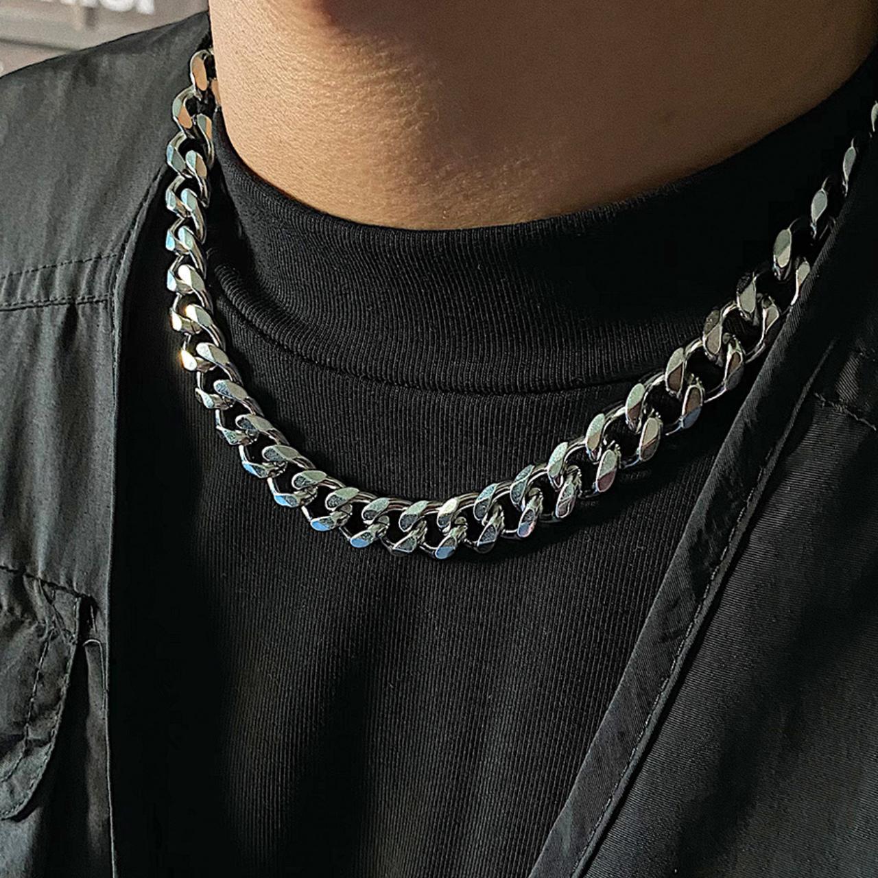 Men’s Silver Tight-Link Cuban Chain Necklace... - Depop