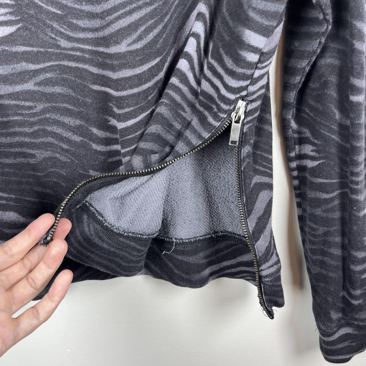 Rails Women's Sweatshirt - Grey/Black - XS – Rail… - image 7