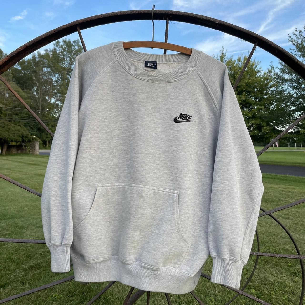 nike kangaroo pouch sweatshirt