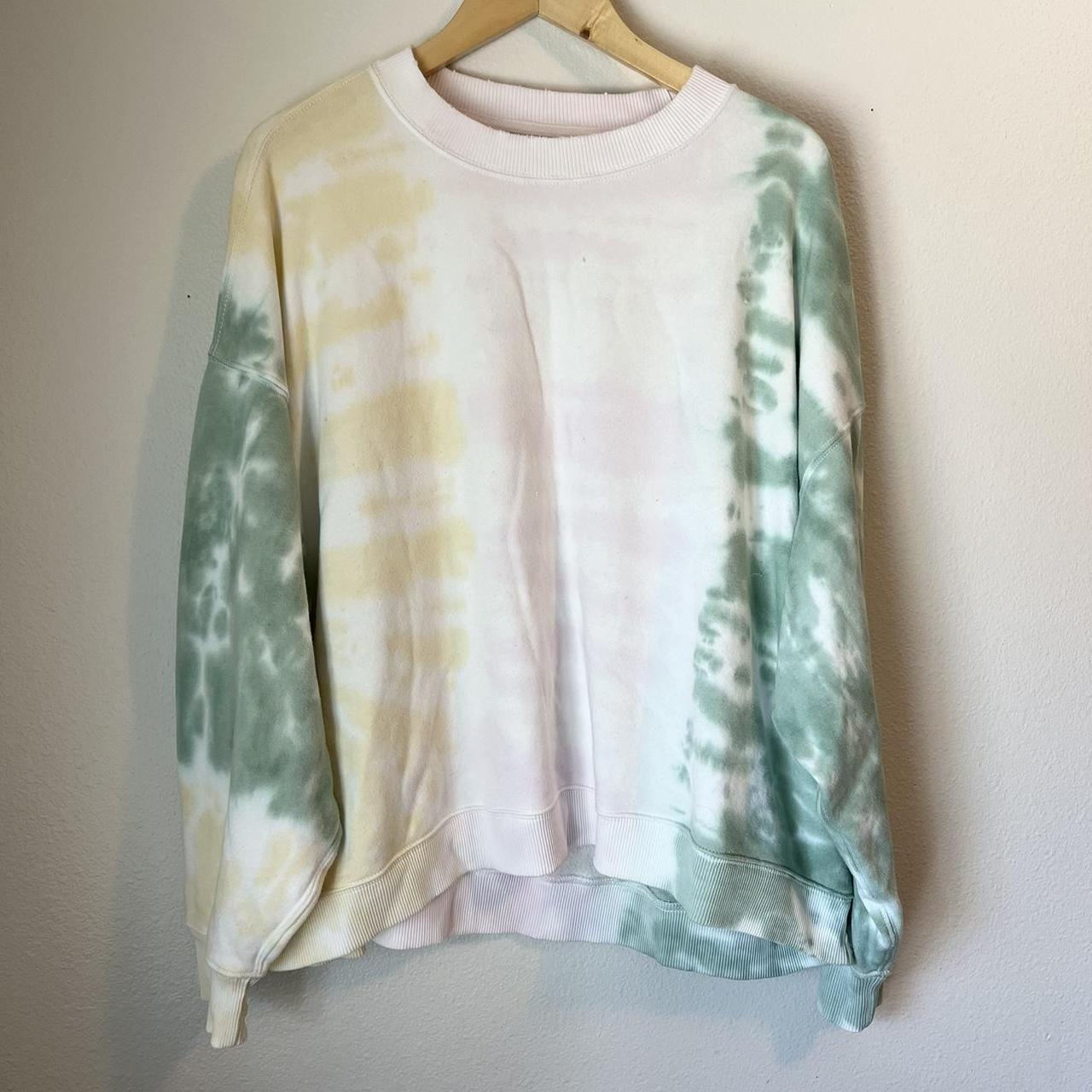 American Eagle Oversized Pastel Tie Dye Crewneck Depop