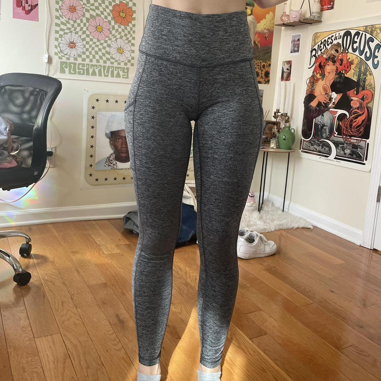 Aerie Chill Play Move Grey Leggings size : xs/s - Depop