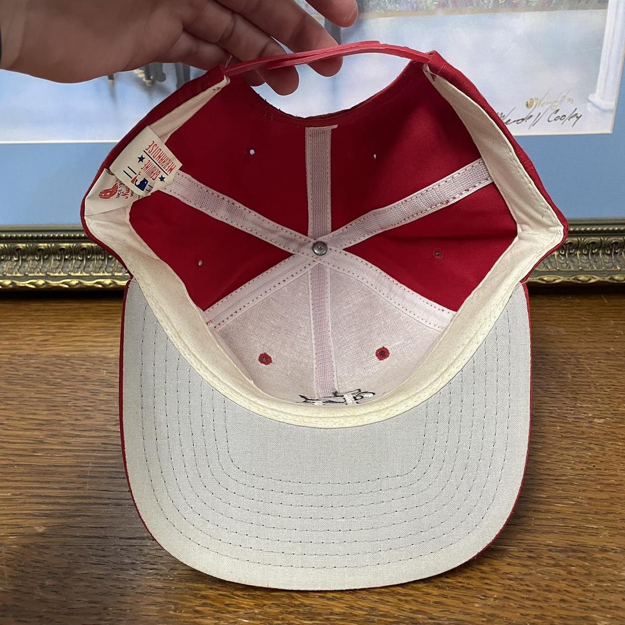 Saint Louis Cardinals baseball cap Worn some but - Depop