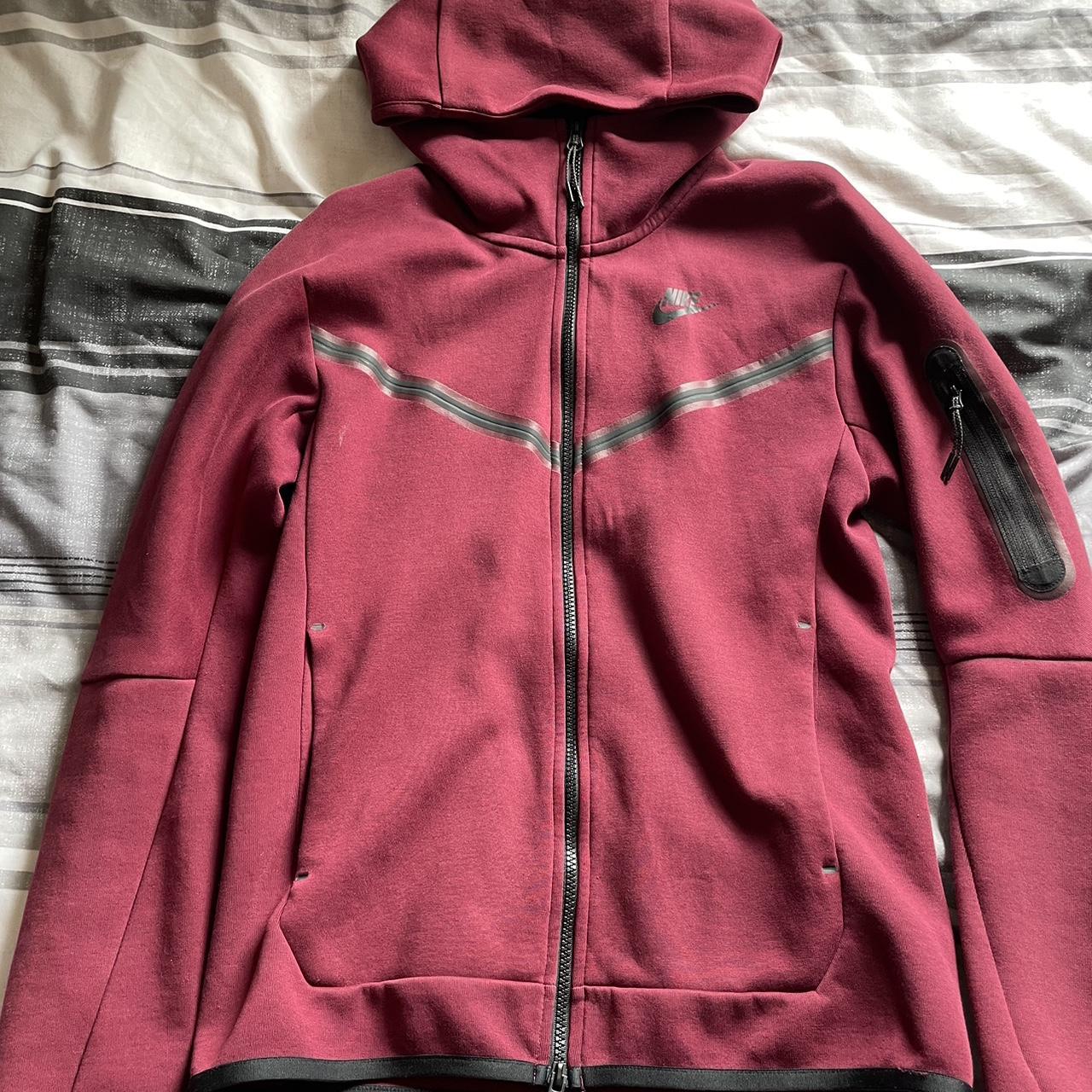 Dark red tech online fleece