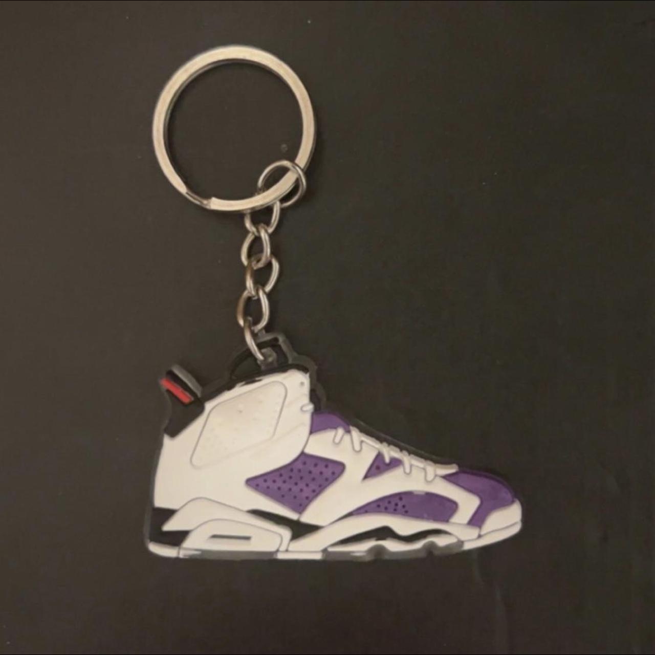 Jordan retro outlet keychain